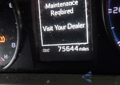 2018 Toyota Rav4 Le z USA, uszkodzony, nr VIN JTMBFREV8JJ731111